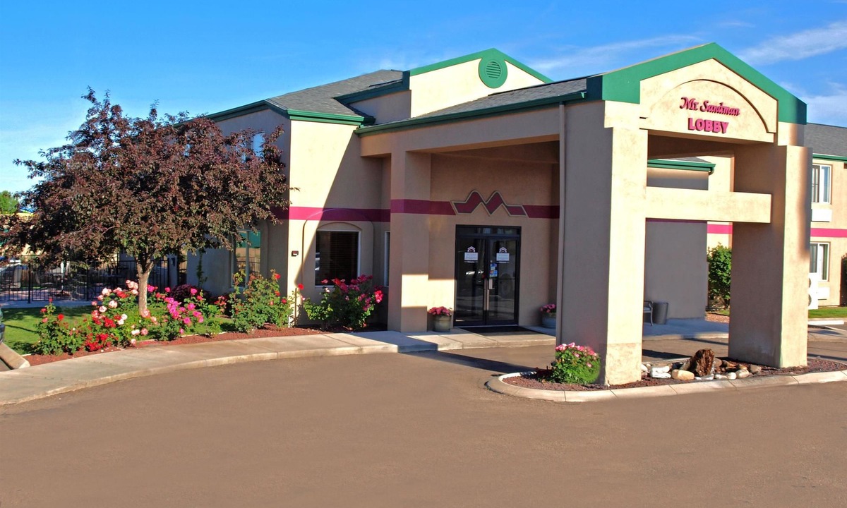 Meridian Hotel | Quality Inn & Suites