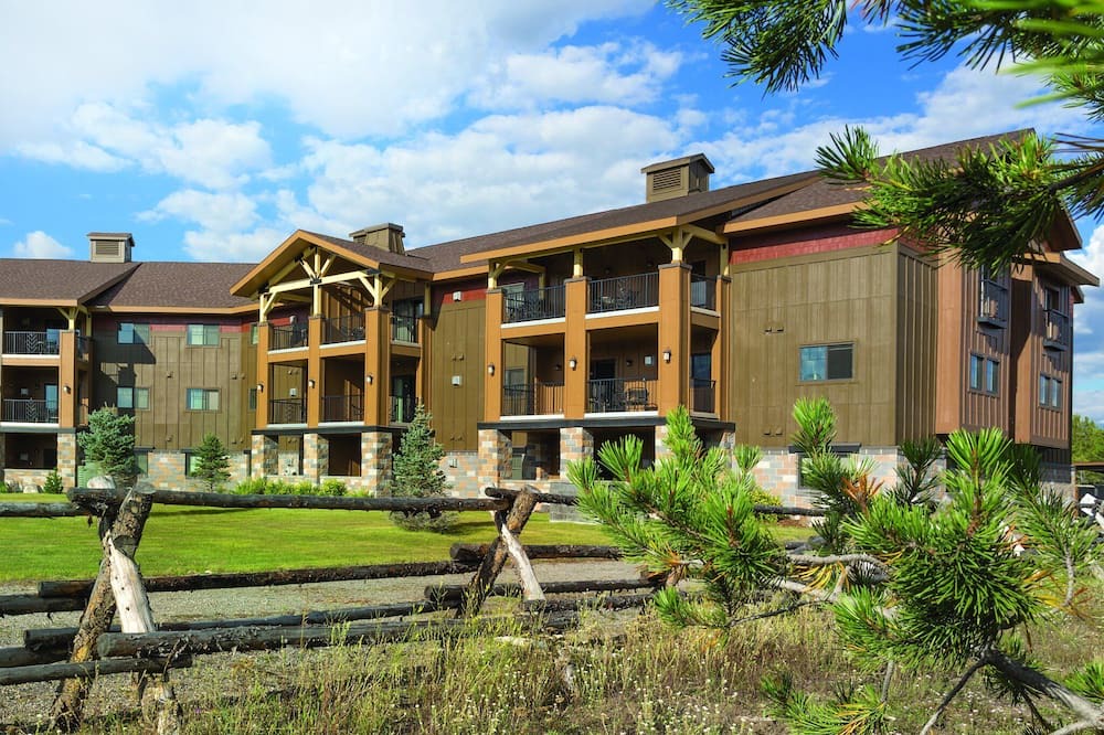 West Yellowstone Condo | Worldmark West Yellowstone 1minute to Gate! queen or 2twins 2ndBR BEST IN TOWN!
