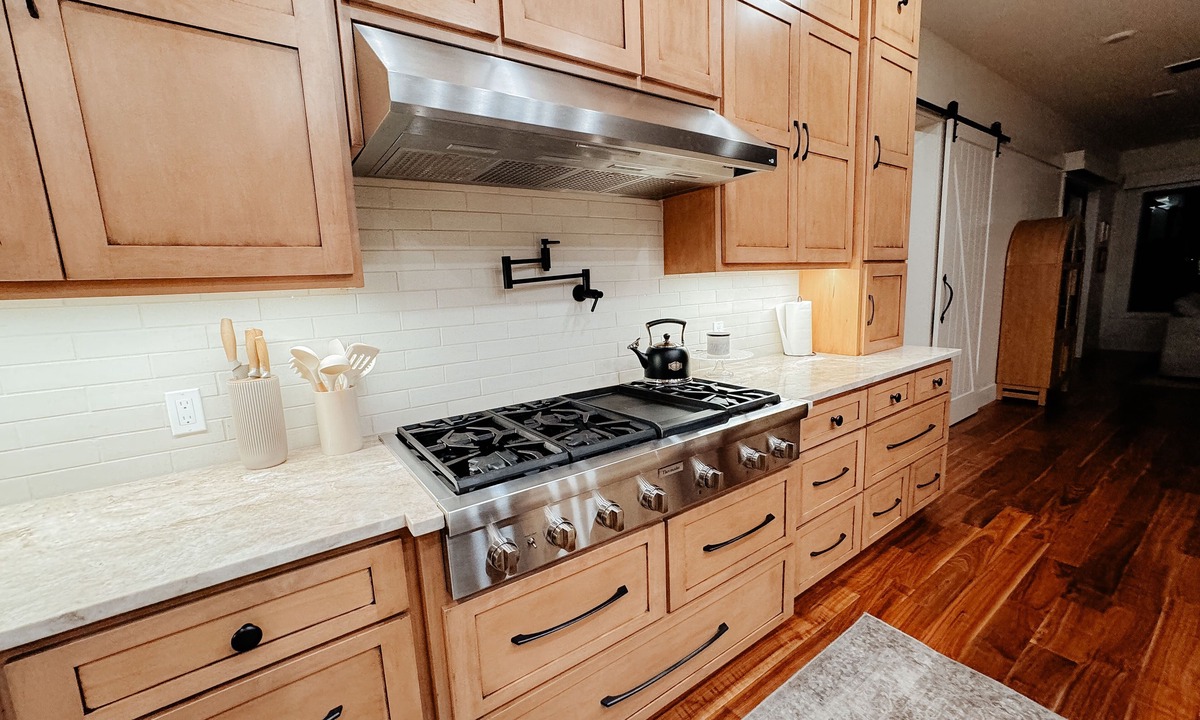 St. Anthony House | Snake River Estate - Direct River Access & Firepit