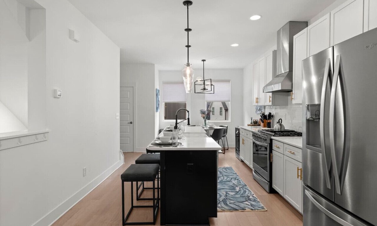 Plaza Midwood House | Plaza Midwood Penthouse