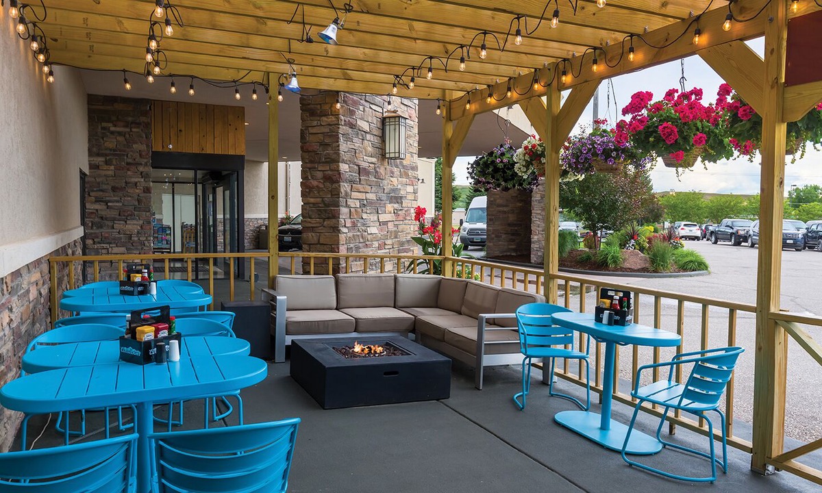 Casper House | Your Relaxing Getaway Awaits! 2 Units Just Minutes to Downtown! Free Shuttle
