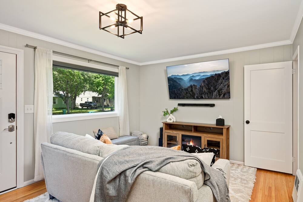 St. Louis Park House | Updated, pet-friendly home with great backyard only 10 minutes from the city!