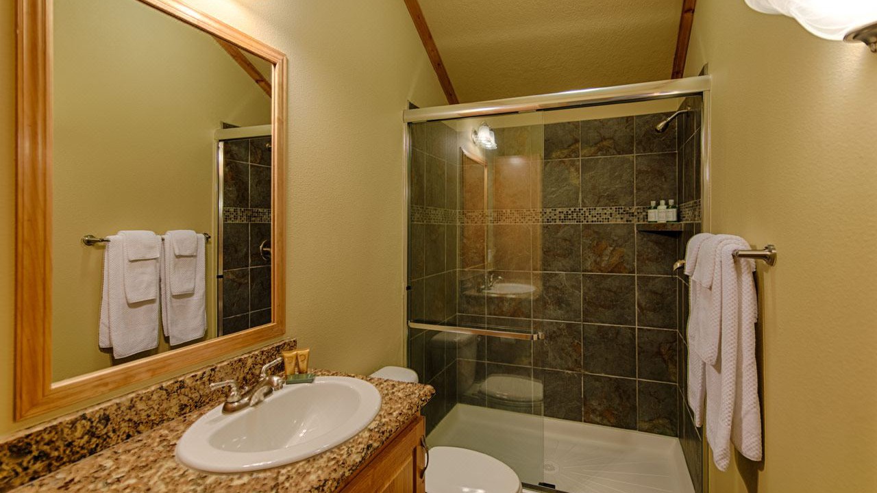 Photo of Bathroom in West Yellowstone