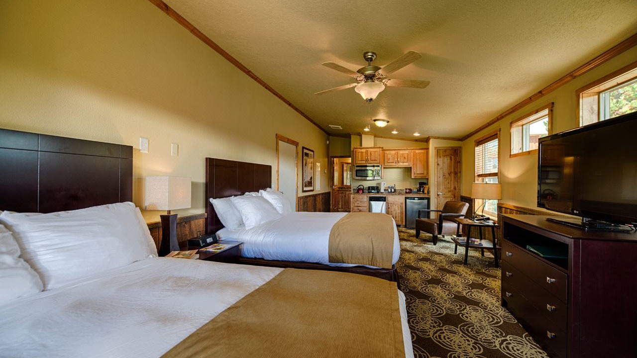 Photo of Livingroom in West Yellowstone
