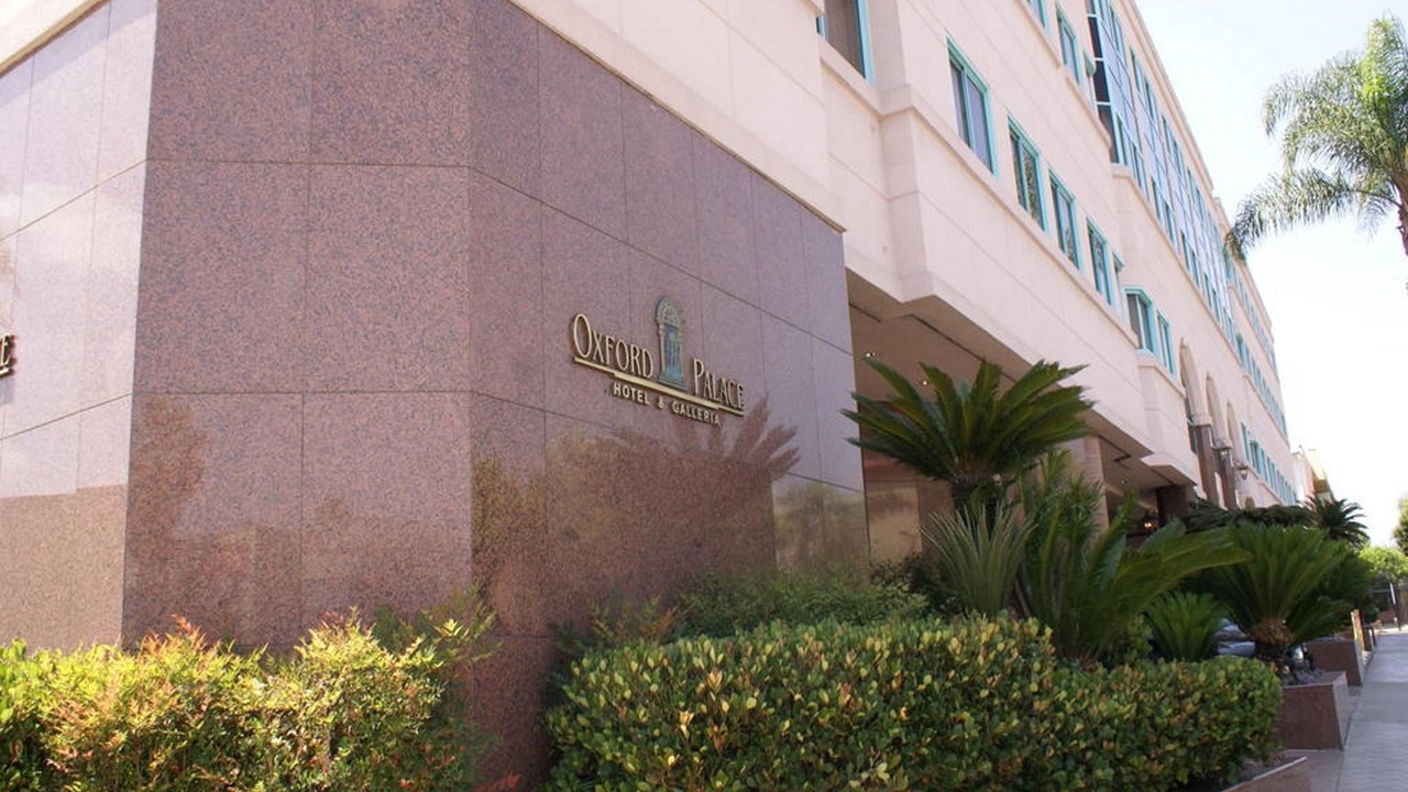 Photo of Buildings in Wilshire
