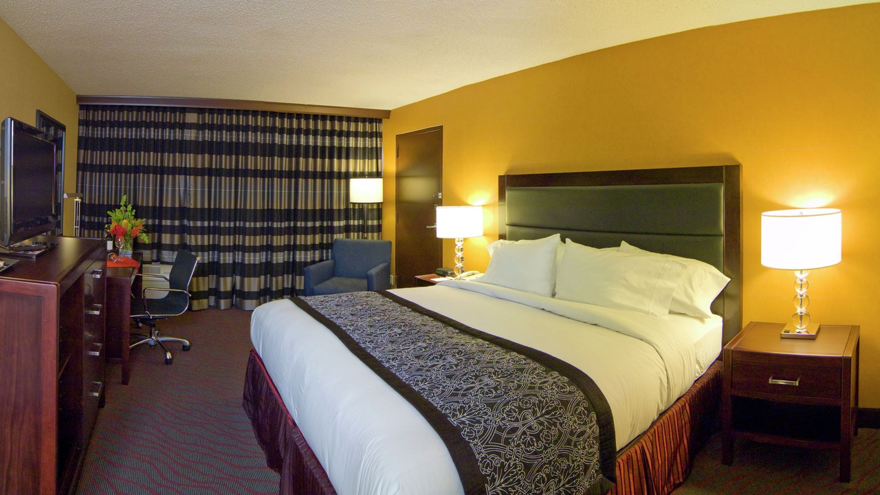Photo of Bedroom in Downtown Cleveland
