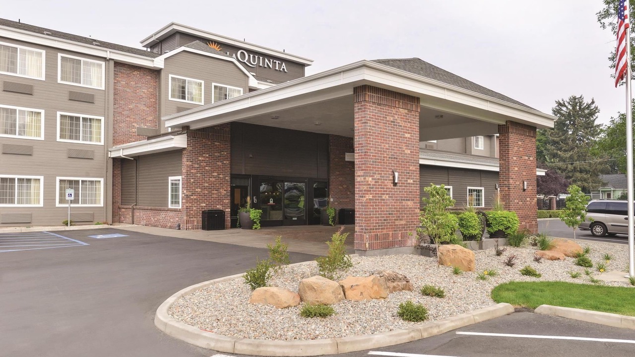 Photo of Buildings in North Spokane
