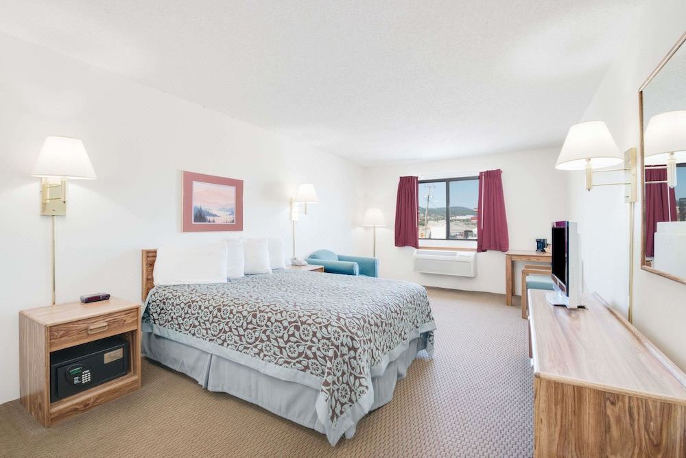 Photo of Bedroom in Sturgis