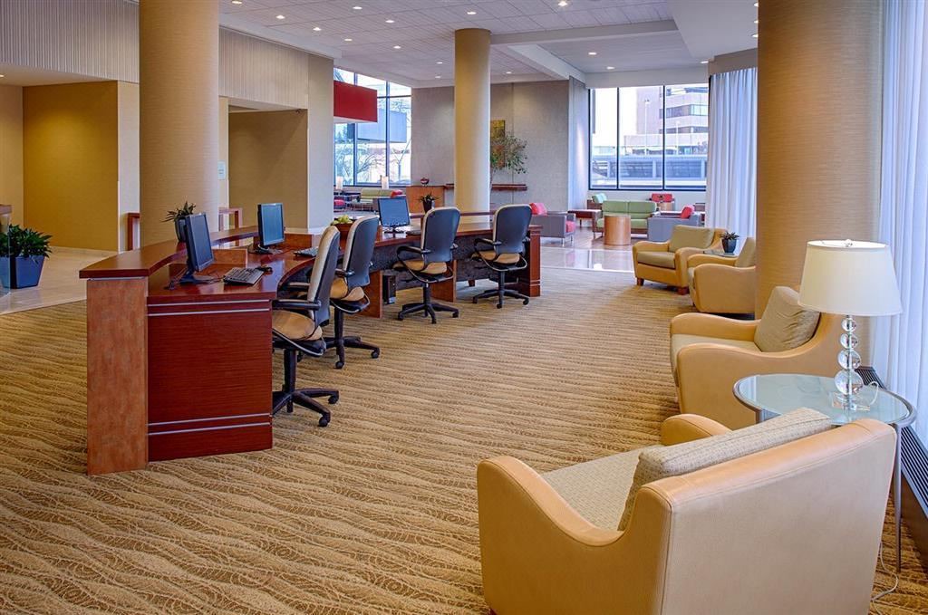 Photo of Livingroom in Downtown Toledo