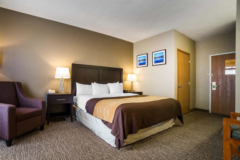 Photo of Bedroom in Evanston