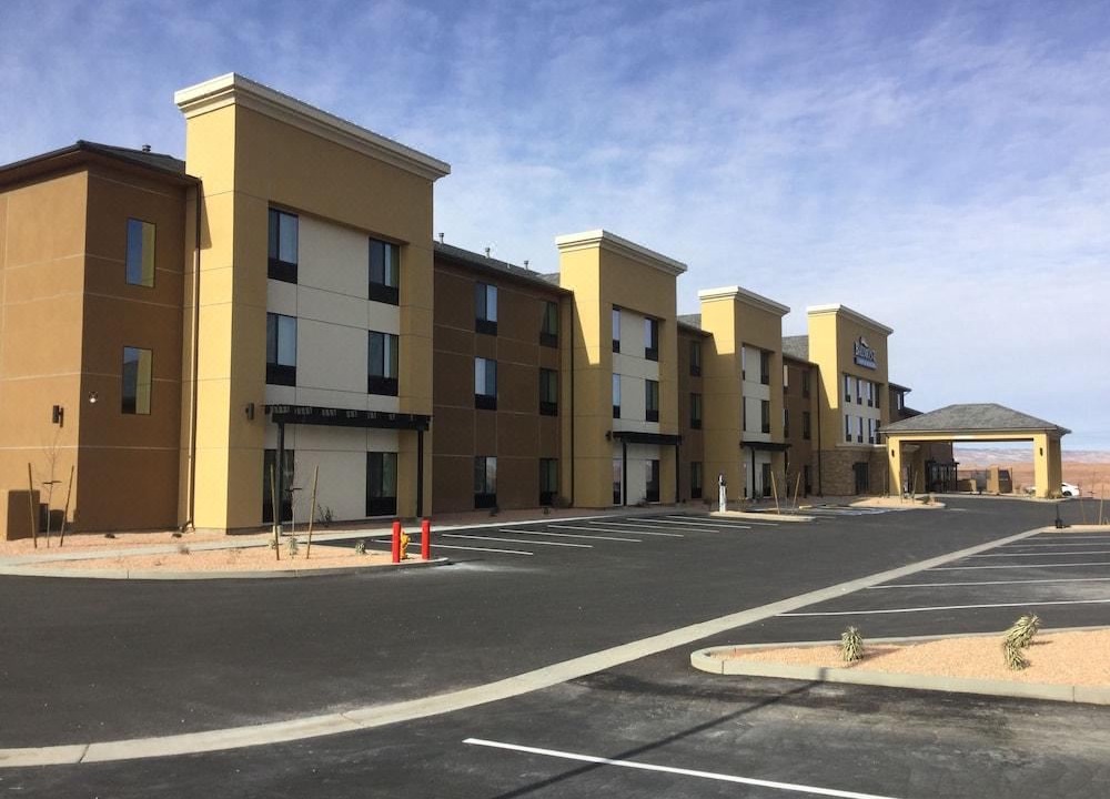 Photo of Buildings in Page