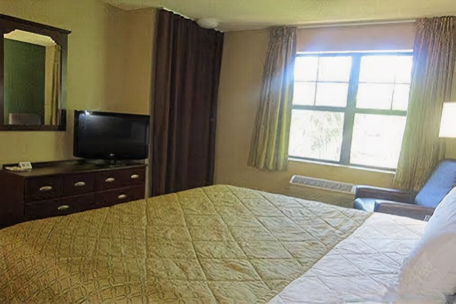 Photo of Bedroom in Canyon Park