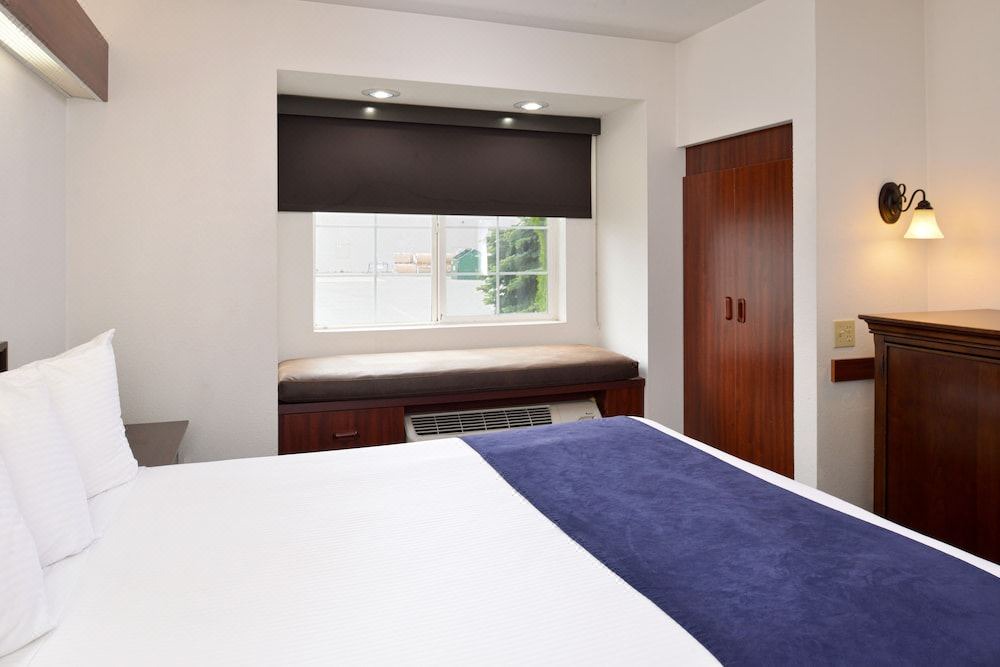 Photo of Bedroom in Ponderay