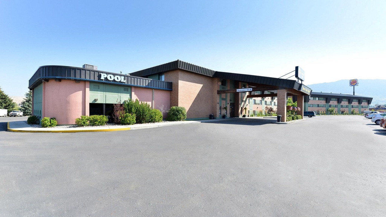 Photo of Buildings in Butte