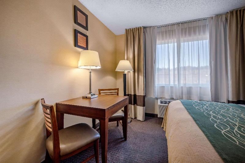 Photo of Bedroom in Canyon Park
