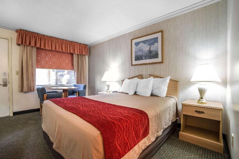 Photo of Bedroom in Lander