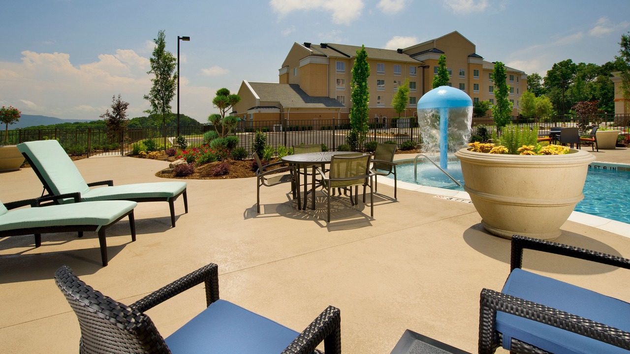 Photo of Patio Balcony in Lookout Valley Neighborhood Association