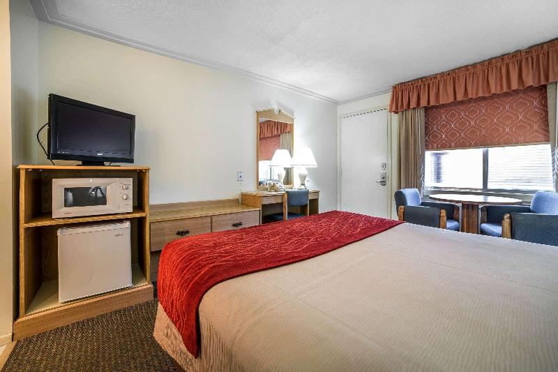 Photo of Bedroom in Lander