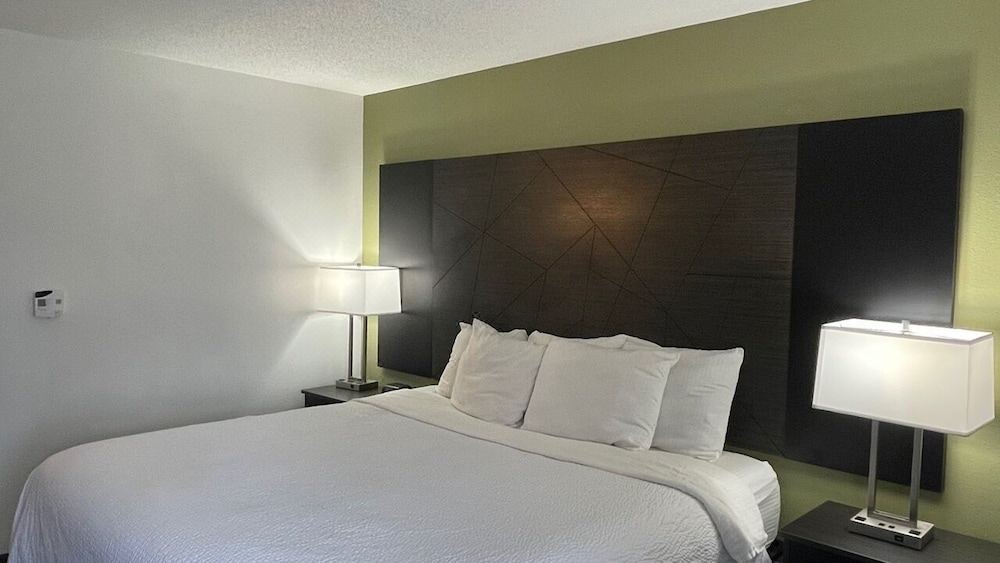 Photo of Bedroom in Springdale