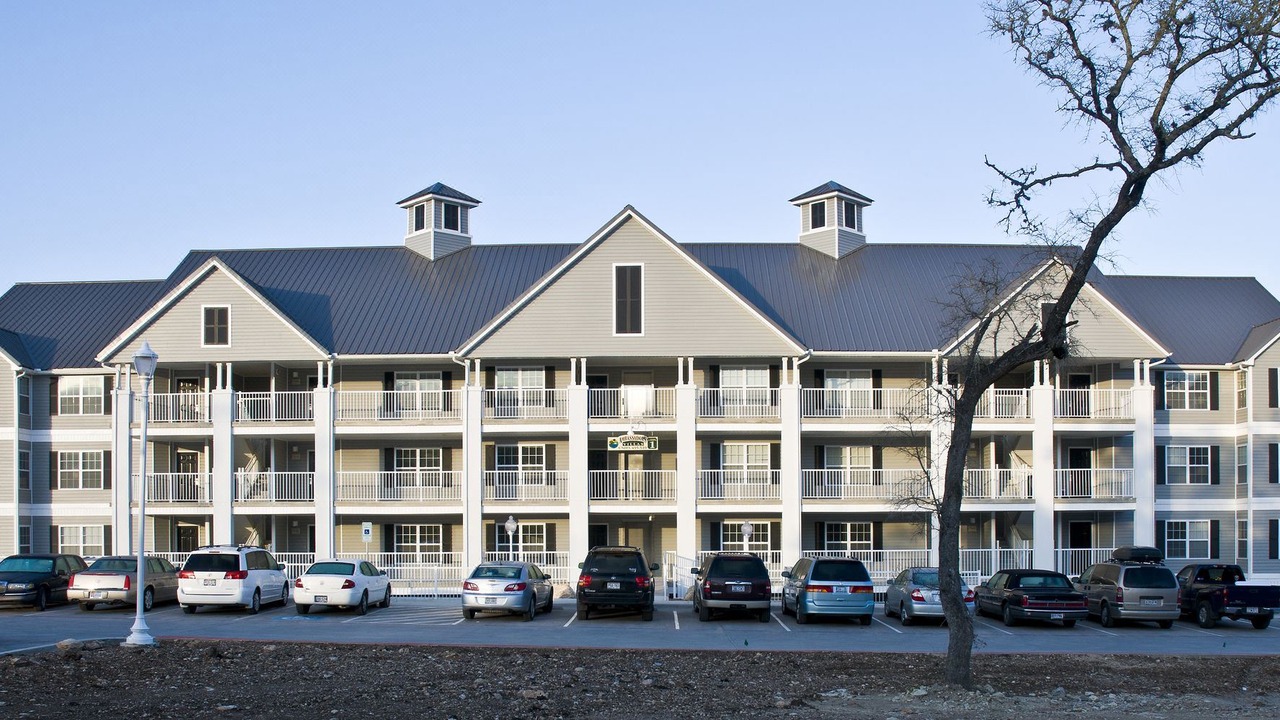 Photo of Buildings in Canyon Lake