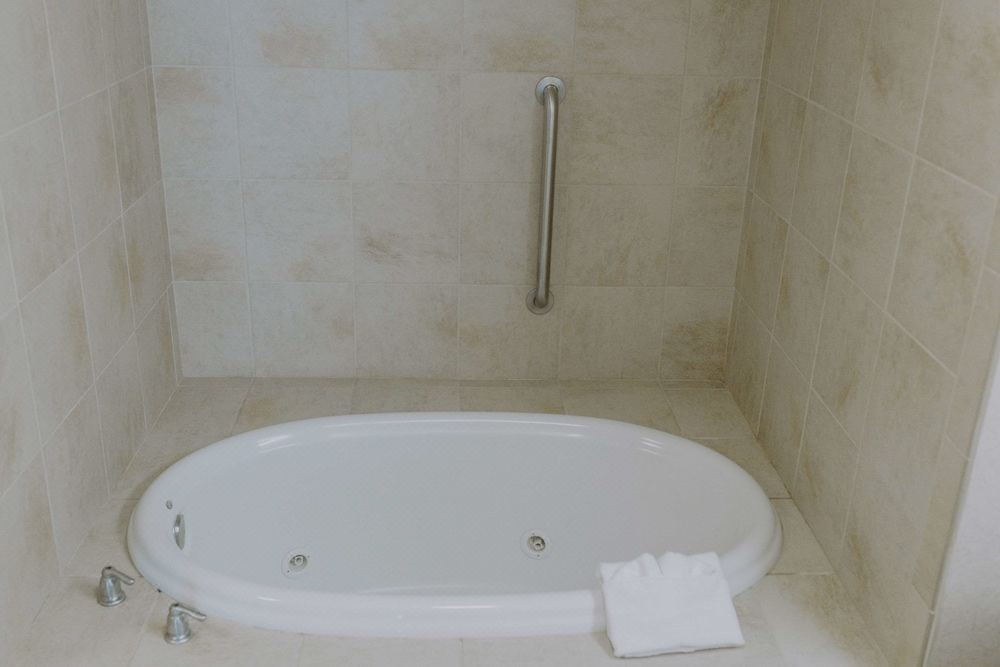 Photo of Bathroom in Green River