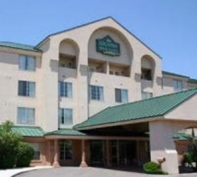 Photo of Buildings in Superstition Springs