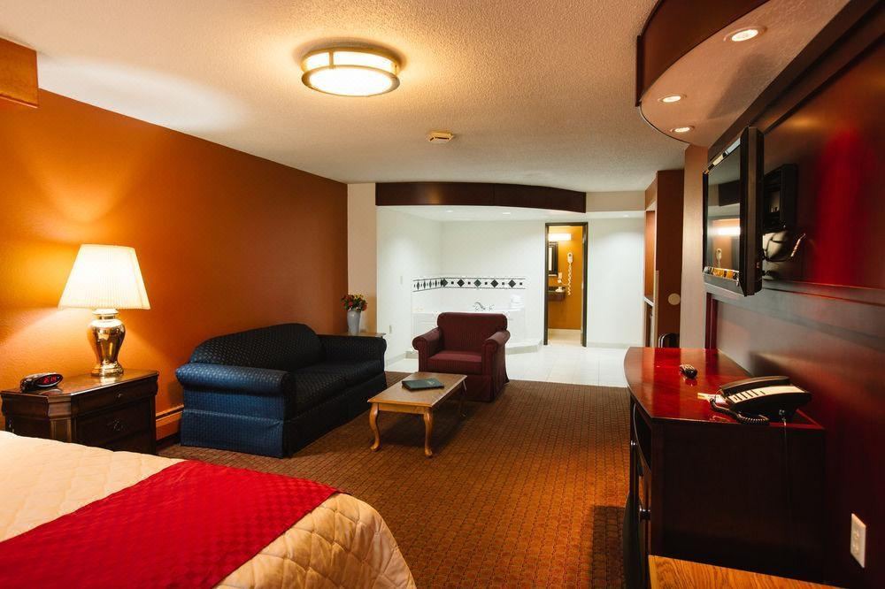 Photo of Livingroom in Minot