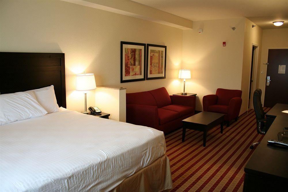 Photo of Bedroom in Olive Branch