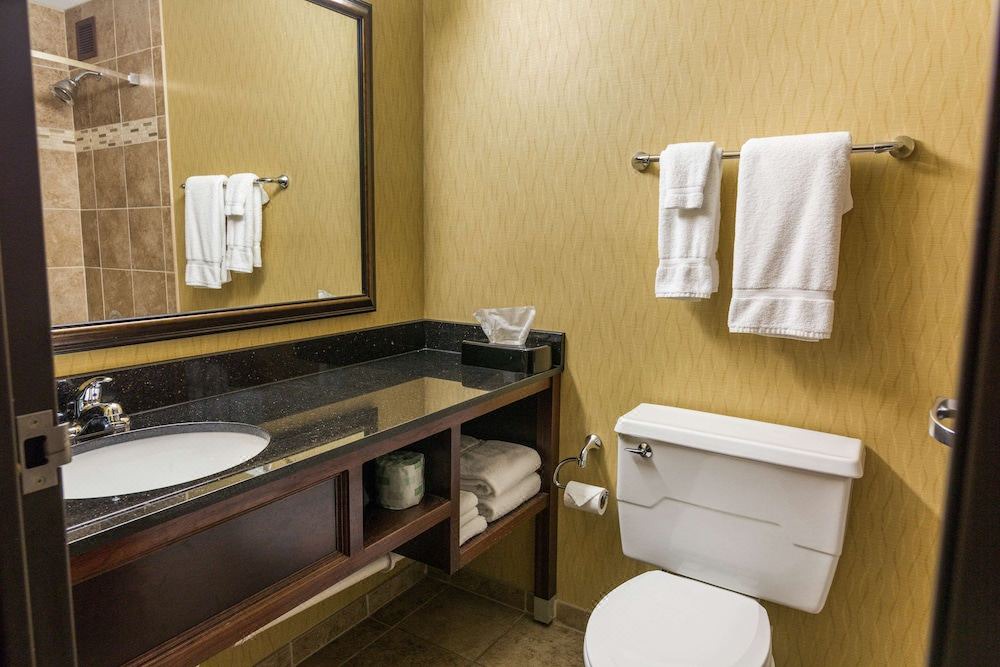Photo of Bathroom in Minot