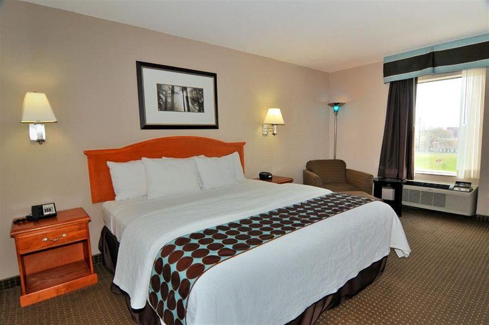 Photo of Bedroom in New Pathways