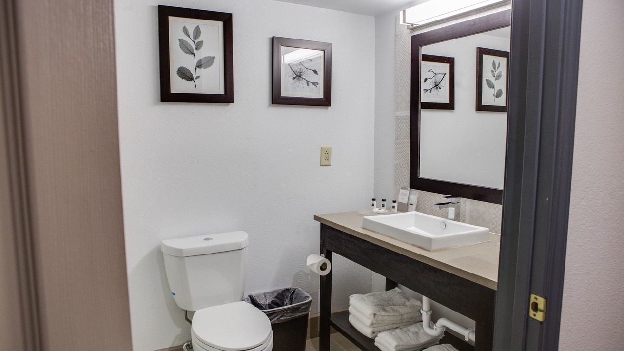 Photo of Bathroom in Harlingen