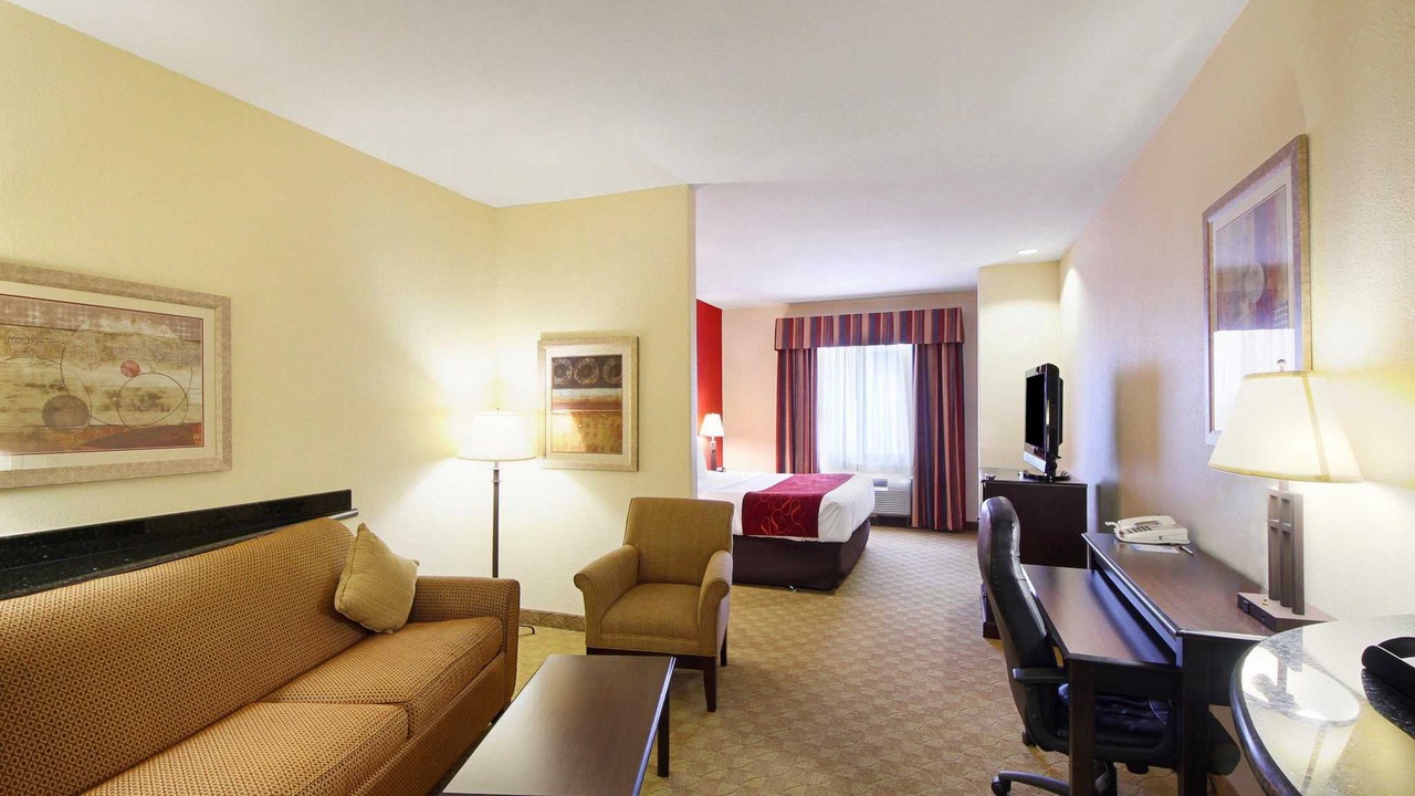 Photo of Livingroom in Brownsville