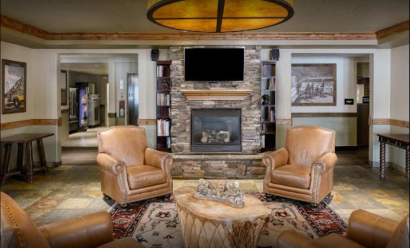 Photo of Livingroom in West Yellowstone