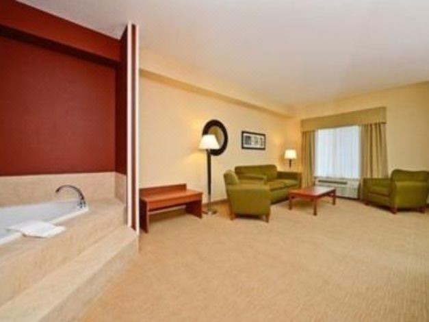 Photo of Bedroom in Shelby