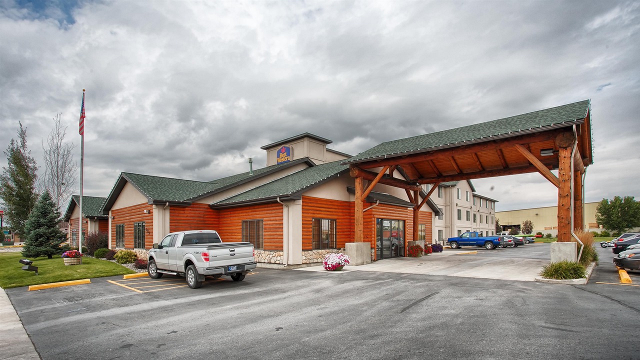 Photo of Buildings in Laurel