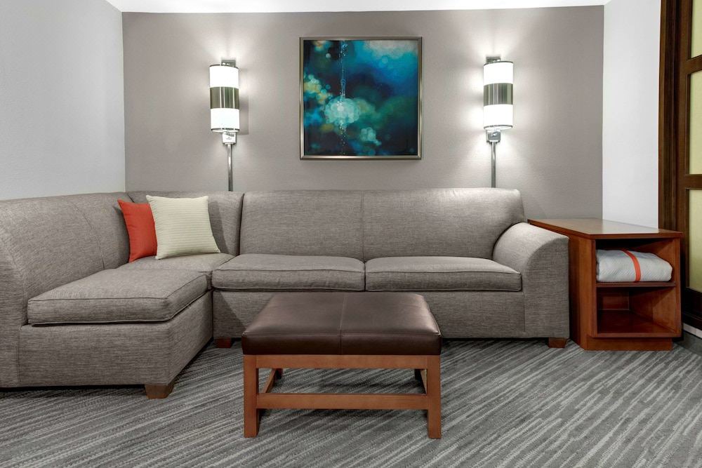 Photo of Livingroom in Auburn Hills