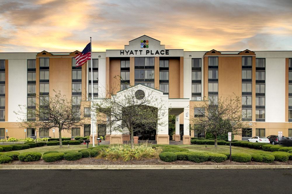 Photo of Buildings in Auburn Hills