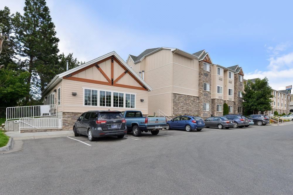 Photo of Buildings in Grant Creek