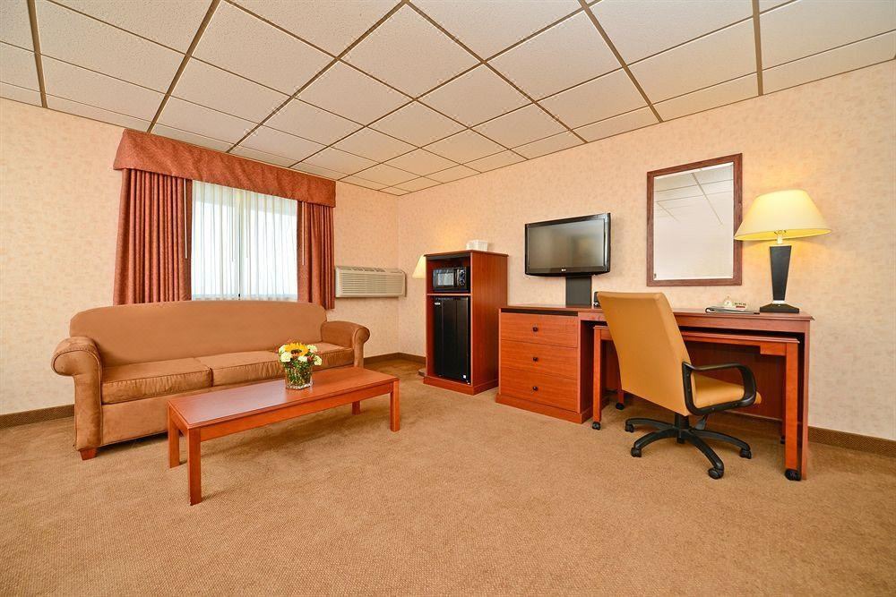 Photo of Livingroom in Butte