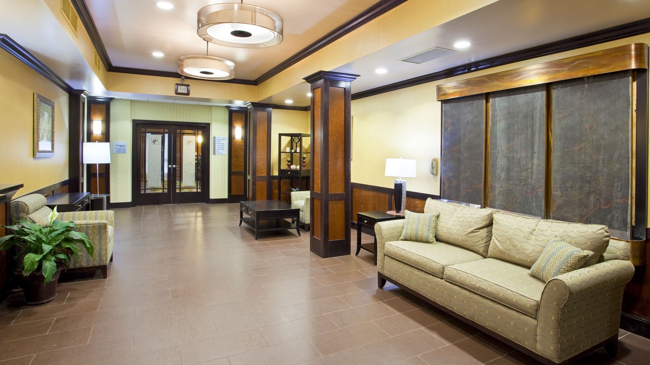 Photo of Livingroom in Van Wert