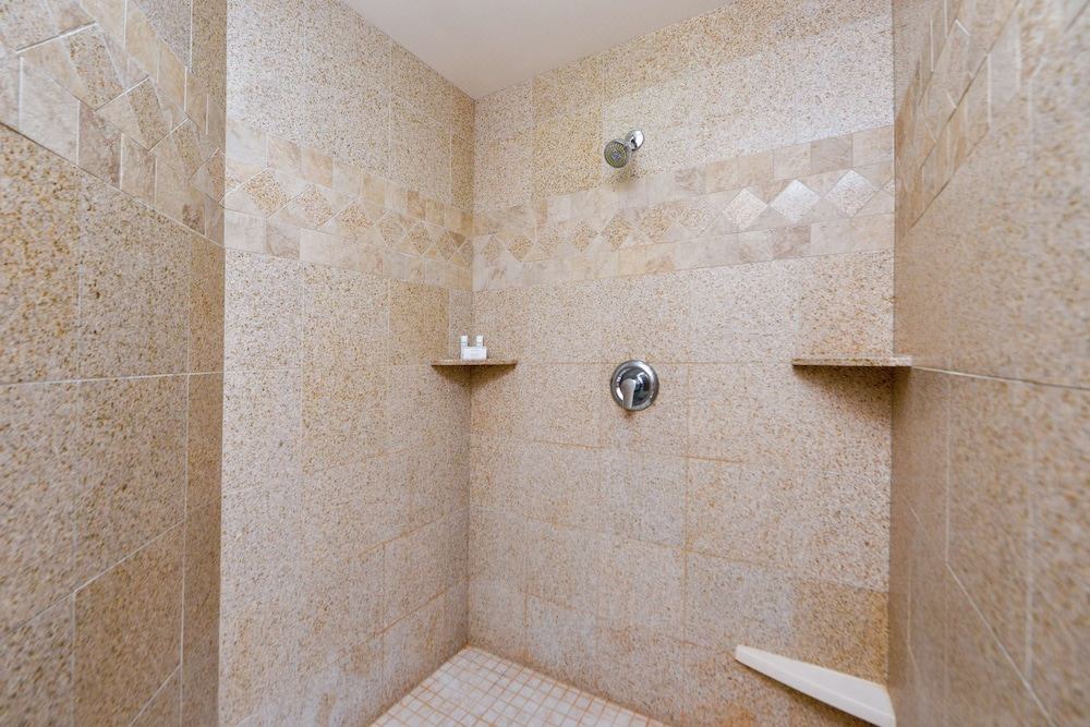 Photo of Bathroom in Southwest Ada County Alliance