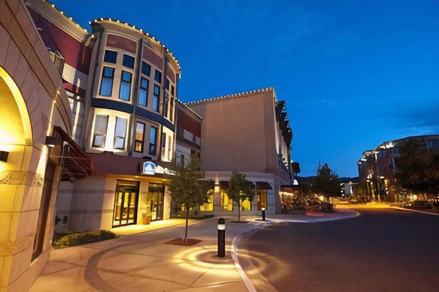 Photo of Buildings in Helena
