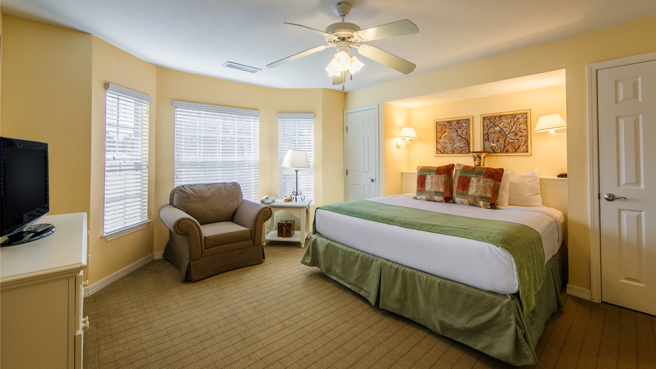 Photo of Bedroom in Canyon Lake