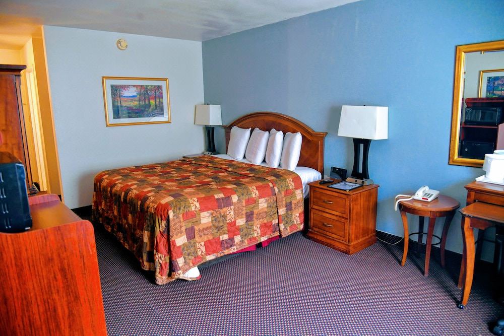 Photo of Bedroom in Douglas