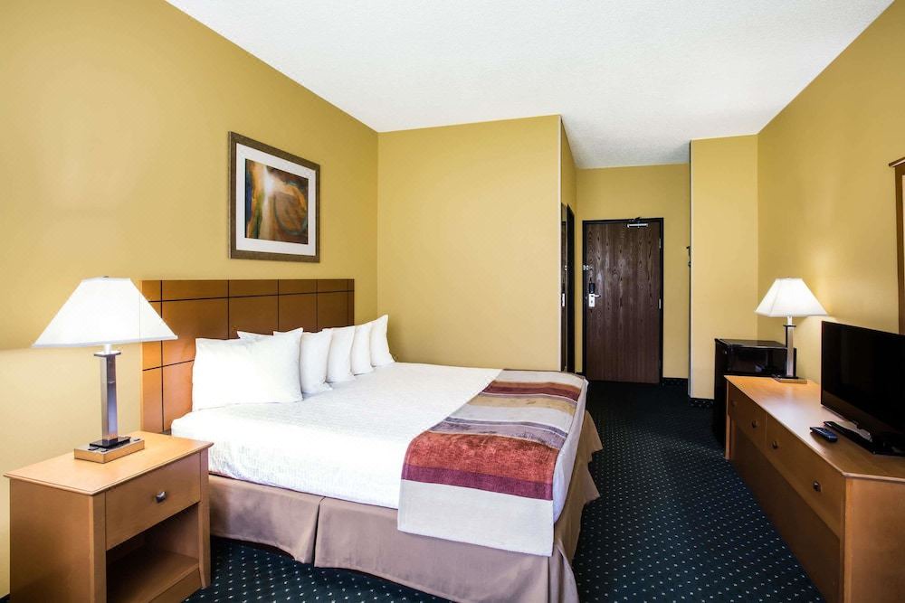 Photo of Bedroom in Helena