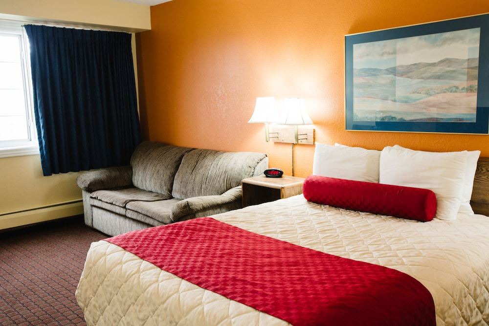 Photo of Bedroom in Minot