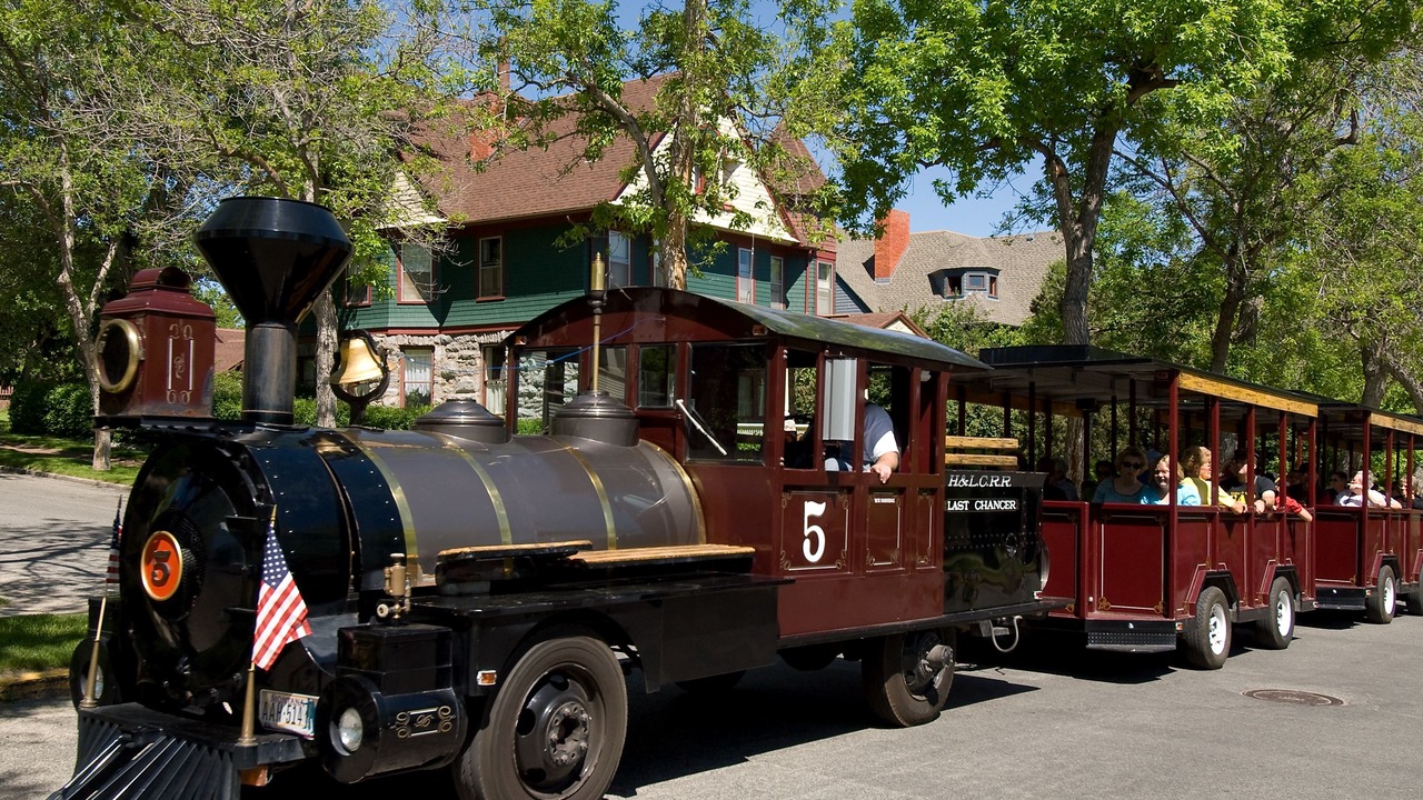 Photo of Others in Helena