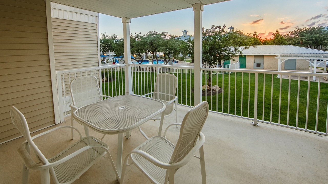 Photo of Patio Balcony in Canyon Lake