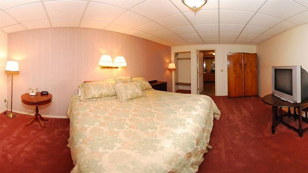 Photo of Bedroom in Lander