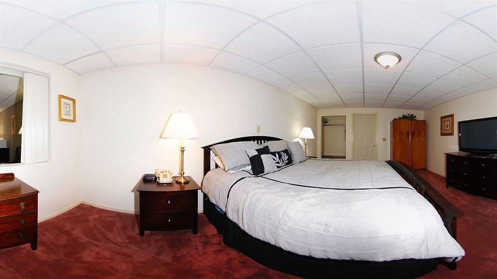 Photo of Bedroom in Lander